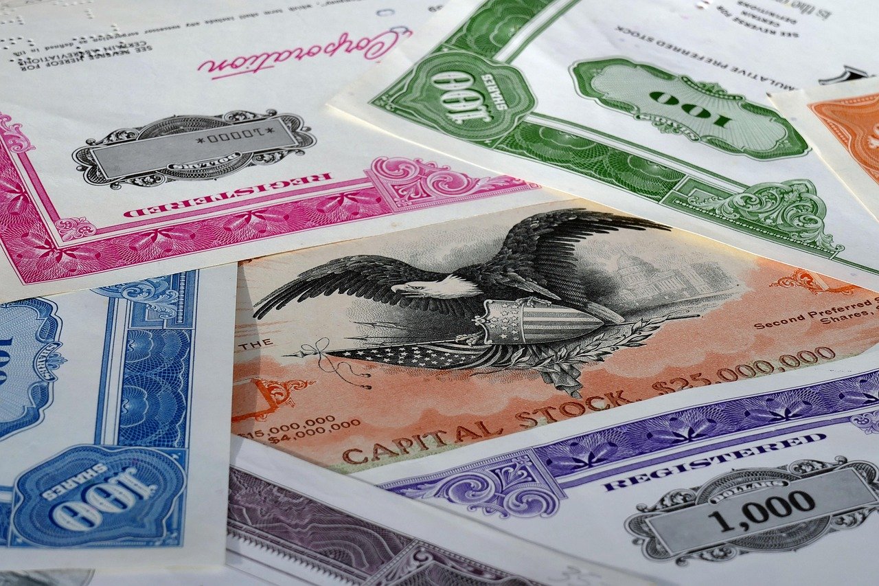 ETF (Exchange Traded Fund)