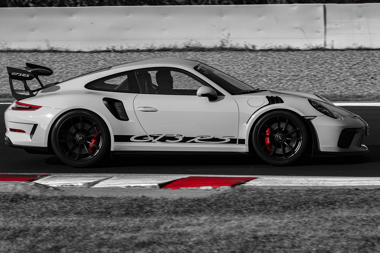 포르쉐 911 GT2 RS