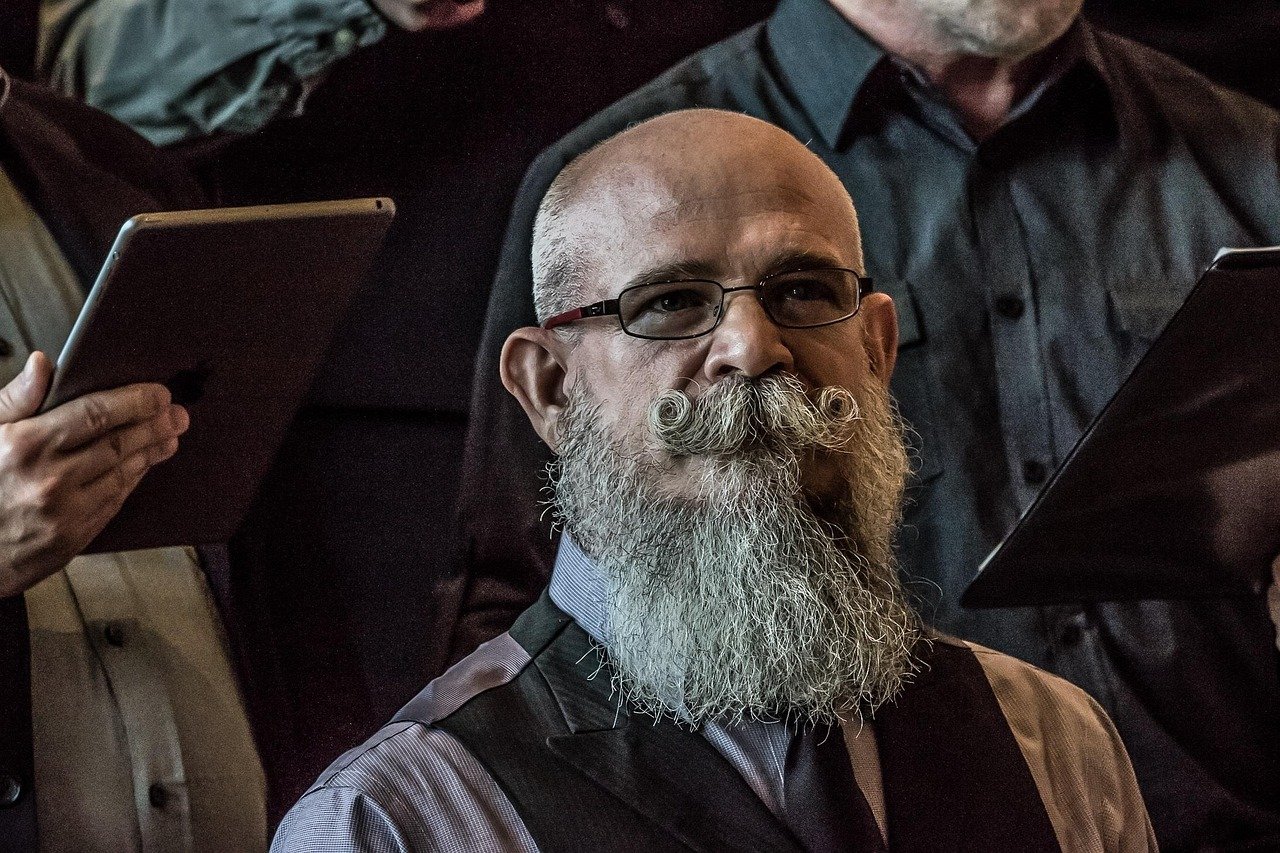 벤츠 차량 구매 시 고려해야 할 4가지 요소 8 벤츠 (Benz)