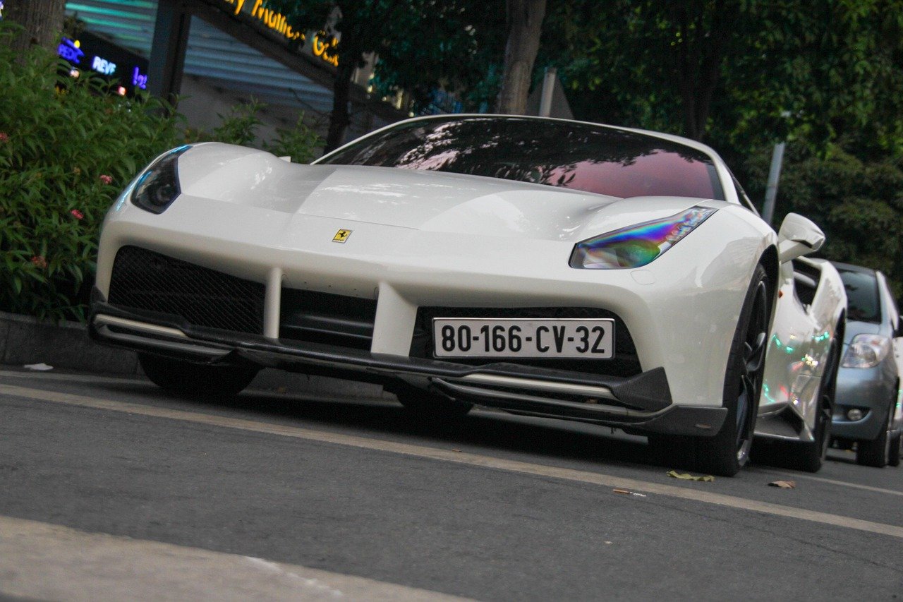 페라리 488 GTB의 매력을 알아보자 10 페라리 488 GTB