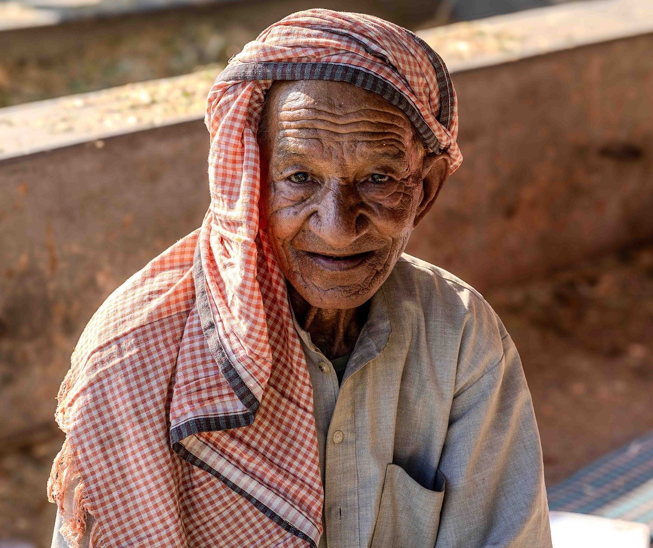 월에 생긴 주름, 목욕탕 증기로 짝짝 펴 10 월에 생긴 주름, 목욕탕 증기로 짝짝 펴