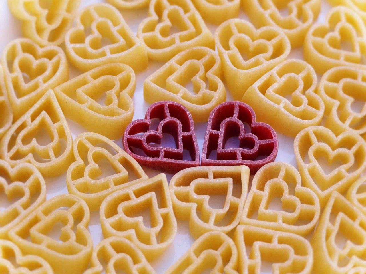 기본티는 왜 매년 사도 부족할까? 1 기본티는 왜 매년 사도 부족할까