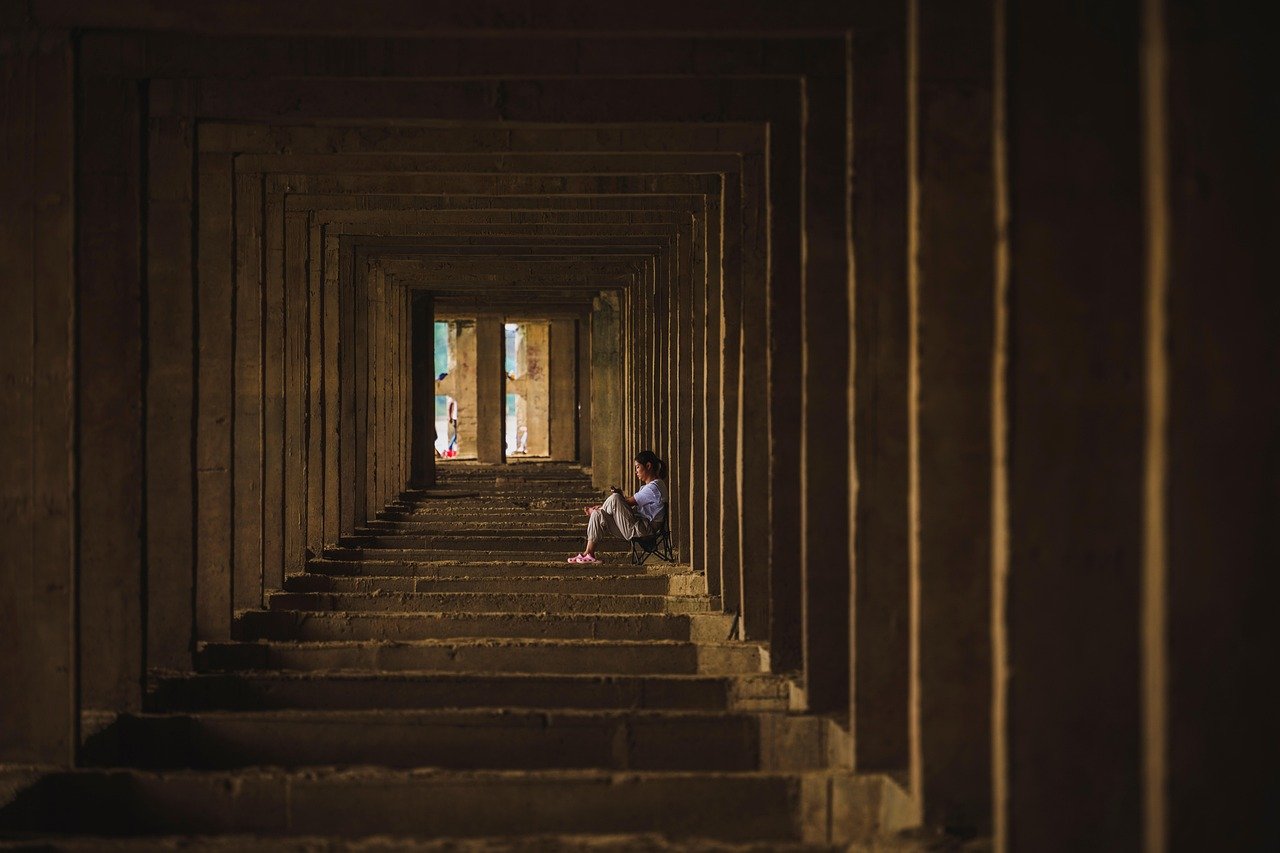 배수구 냄새가 올라오는 구조적 이유 1 배수구 냄새가 올라오는 구조적 이유