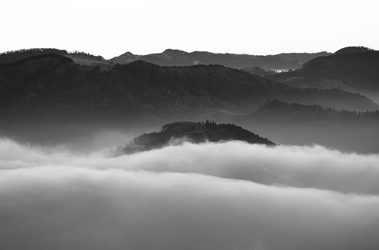 엘리베이터가 추락할 때 살아남으려면 어떻게 해야 할까? 2 엘리베이터가 추락할 때 살아남으려면 어떻게 해야 할까