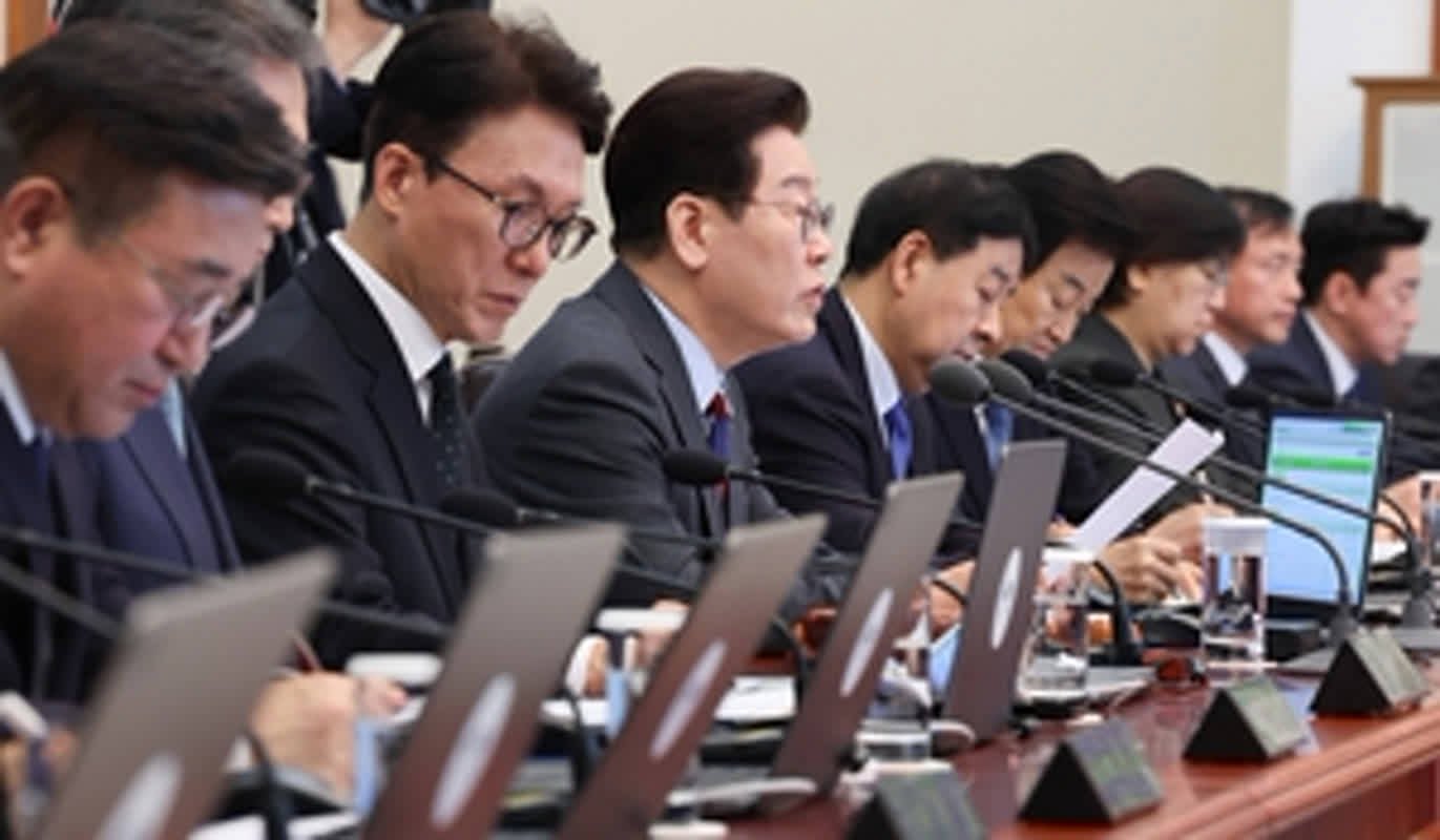 39년 만의 사법 체계 대변화, '사법3법' 공포·시행! 당신의 삶에 어떤 영향을 미칠까요? 14 섹션 1 이미지