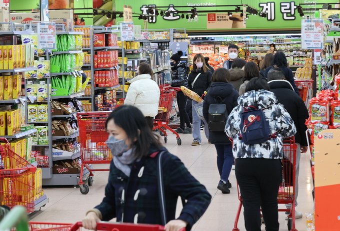 비닐·그릇값 30% 폭등! 2026년 장바구니 물가 비상, 내돈내산 7가지 절약 팁으로 월급 지키는 법 13 섹션 2 이미지