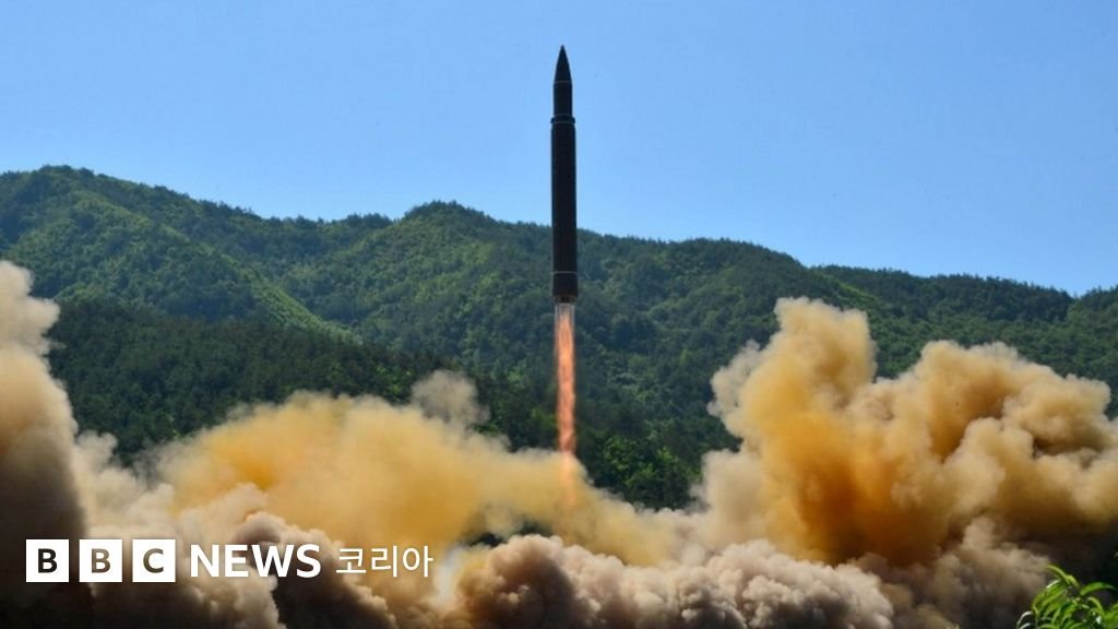 또다시 고조된 한반도 긴장: 2026년 4월 북한 탄도미사일 발사, 그 배경과 우리의 대응 13 섹션 2 이미지