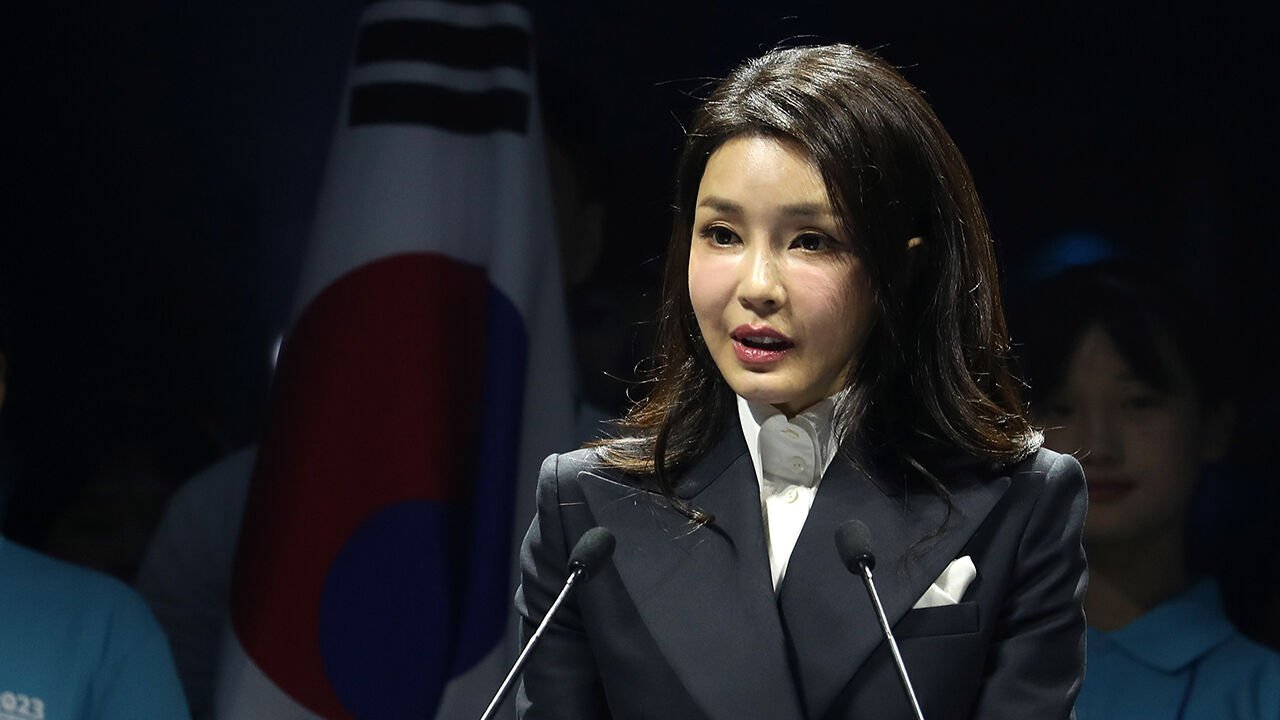 김건희 2심: 다시 징역 15년 구형, 1심과의 간극, 그리고 항소심의 핵심 쟁점과 전망 10 섹션 2 이미지