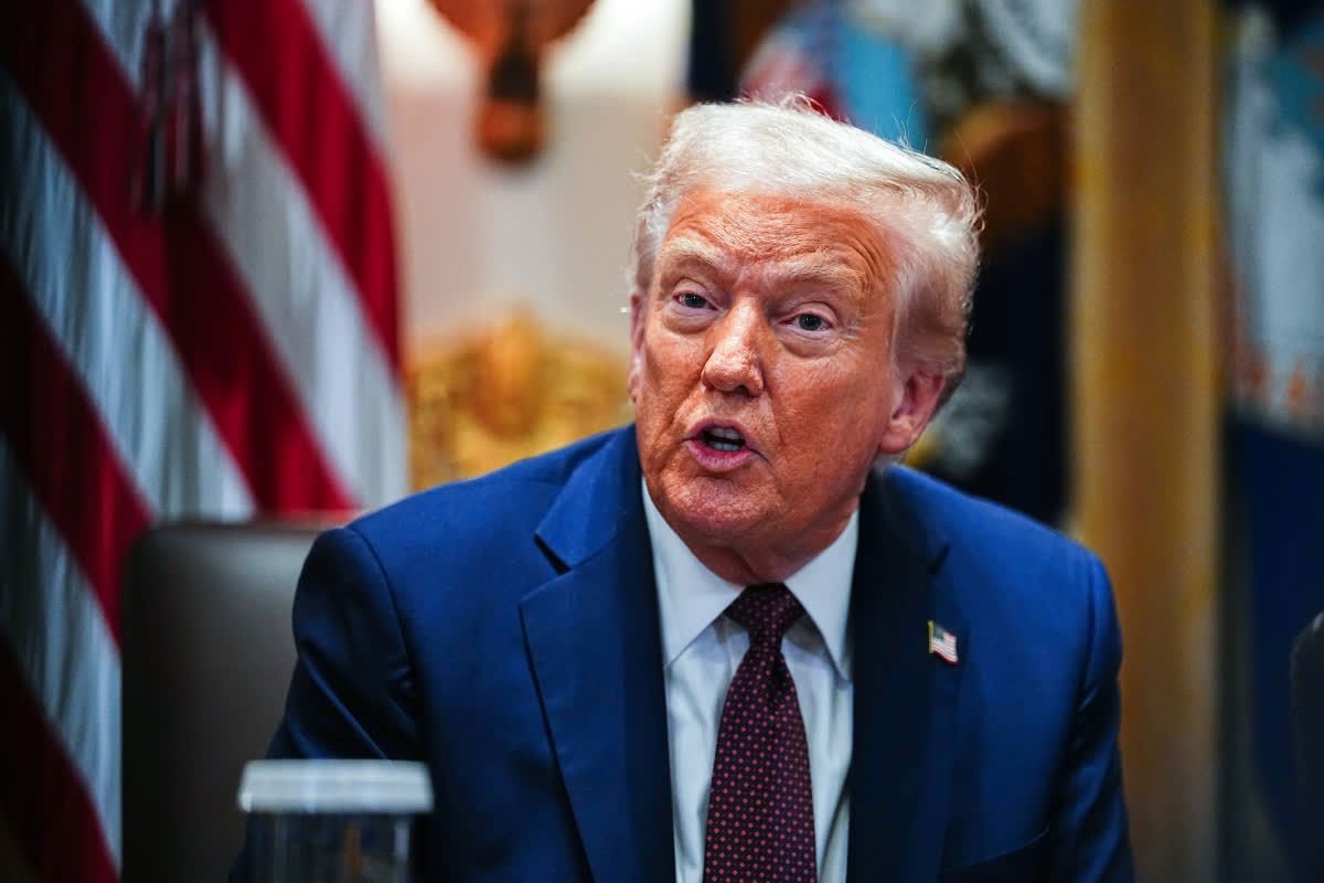 79세 트럼프 건강 논란 총정리: 작화증, 뇌졸중설부터 백악관 반박까지, 무엇이 진실인가? 8 섹션 2 이미지