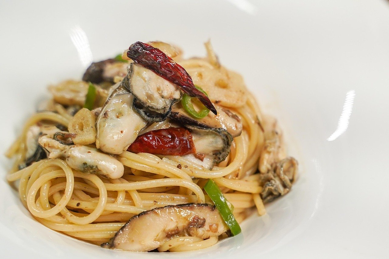 충격! 고흥 굴 양식장 임금 착취, '코리안 드림'을 앗아간 현대판 노예 실태를 파헤치다 11 섹션 1 이미지