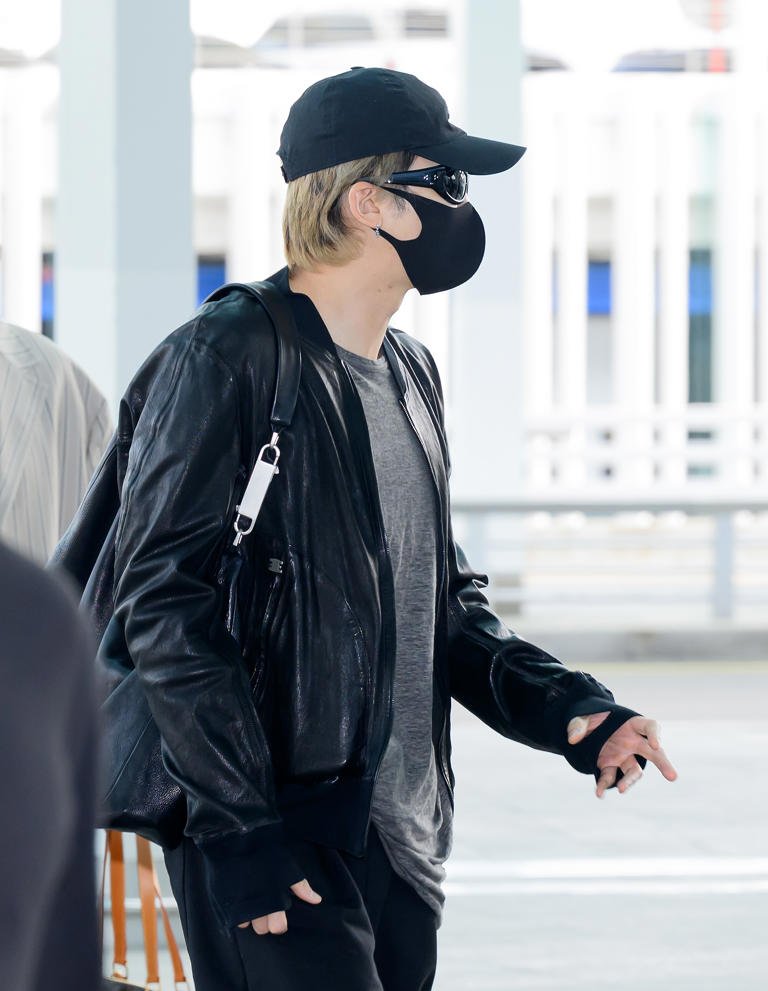 BTS RM 일본 금연구역 흡연 논란: 글로벌 아이콘의 공공 예절 시험대 12 섹션 2 이미지